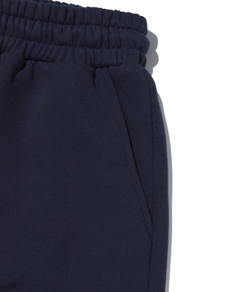 suade（スエード）の「WIDE SWEAT SHORTS [NAVY]（その他パンツ・レディース・その他・SMALL/MEDIUM/LARGE）」の6枚目の写真