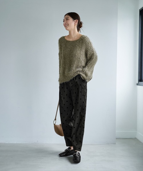 STYLE DELI(スタイルデリ)の「ストライプ編みデコルテ開きシャギーニット(ニット/セーター・レディース・ライトカーキ/ダークブルー/グレイッシュベージュ・FREE)」の18枚目の写真