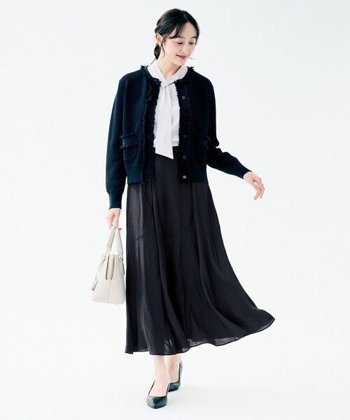 UNTITLED(アンタイトル)の「【洗える/後ろウエストゴム】ロングスカート(スカート・レディース・ネイビー/サックスブルー/ブラック/ナチュラル・03/02/01/00/50/48/46/44/42/04)」の21枚目の写真