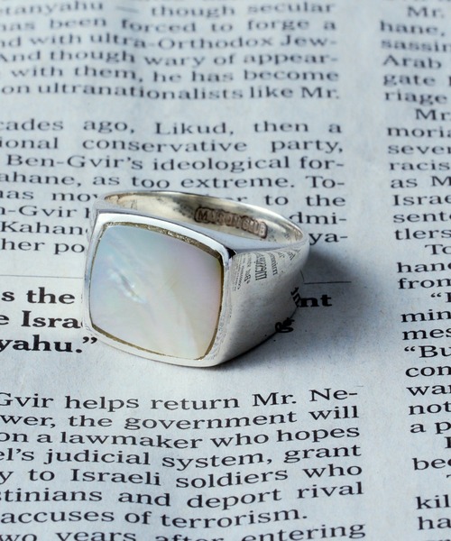 MAISON CLUB(メゾンクラブ)の「【MAISON CLUB】Silver925 KAY Ring /Various Stone Series/カイリング シルバー925 KUN(リング・メンズ・ブラック/ベージュ/グリーン系その他2/ブルー系その他2/ブルー系その他3/グリーン系1/ブルー系4/レッド/ブラウン/ホワイト/サックスブルー/マルチ/イエロー/ブルー/グリーン・17/ 19/21)」の2枚目の写真