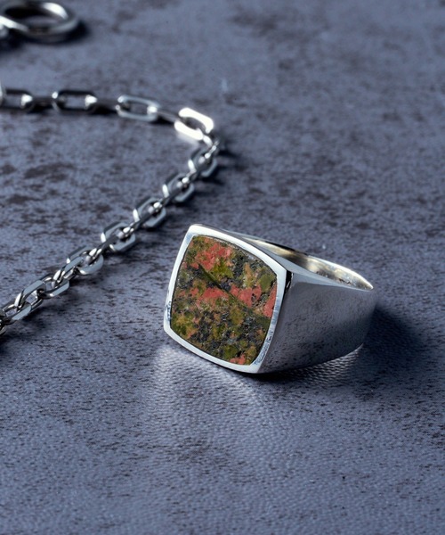 MAISON CLUB(メゾンクラブ)の「【MAISON CLUB】Silver925 KAY Ring /Various Stone Series/カイリング シルバー925 KUN(リング・メンズ・ブラック/ベージュ/グリーン系その他2/ブルー系その他2/ブルー系その他3/グリーン系1/ブルー系4/レッド/ブラウン/ホワイト/サックスブルー/マルチ/イエロー/ブルー/グリーン・17/ 19/21)」の5枚目の写真