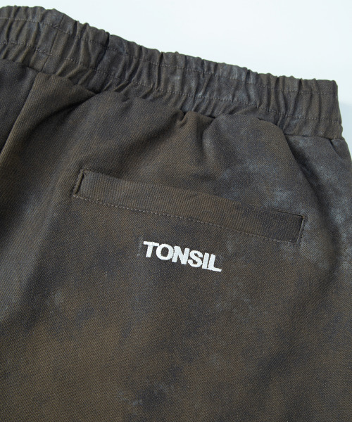 TONSIL（トンスル）の「ダーティウォッシングバンディングツーピンタックワイドパンツカーキ（その他パンツ・レディース・カーキ・FREE）」の8枚目の写真
