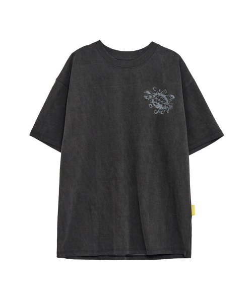 ARWW(エーアールダブリューダブリュー)の「ピグメントアークTシャツ(Tシャツ/カットソー・メンズ・その他・FREE)」の4枚目の写真