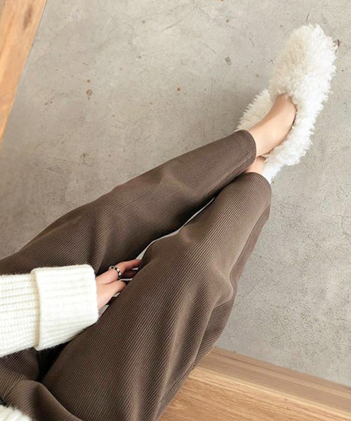 by LEGNA（バイレグナ）の「裏起毛 テーパードパンツ（その他パンツ・レディース・ダークブラウン/グレー/ベージュ/ブラック/アイボリー・LARGE/MEDIUM/X-LARGE）」の16枚目の写真