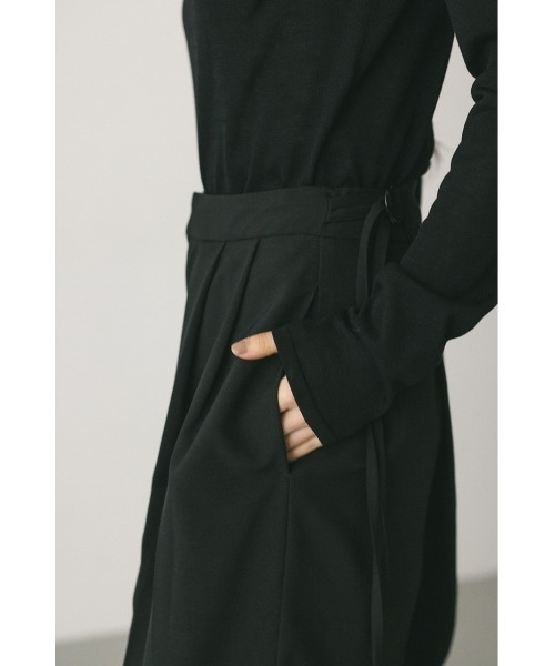 STYLEMIXER(スタイルミキサー)の「サイドラップワイドパンツ(スラックス・レディース・ベージュ/グレー/ブラック・MEDIUM/SMALL)」の13枚目の写真