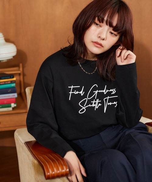 mysty woman（ミスティウーマン）の「モノトーンロゴTEE 645277（Tシャツ/カットソー・レディース・オフホワイト/ブラック・FREE）」の4枚目の写真