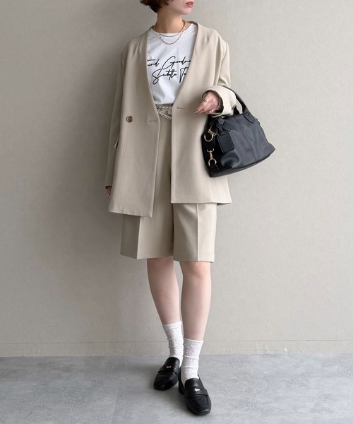 mysty woman(ミスティウーマン)の「モノトーンロゴTEE 645277(Tシャツ/カットソー・レディース・オフホワイト/ブラック・FREE)」の18枚目の写真