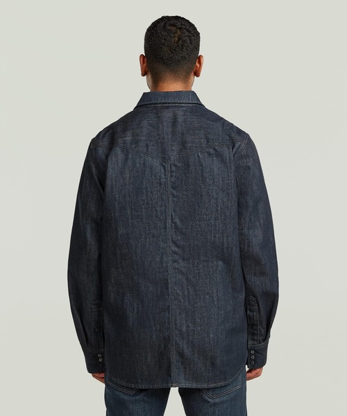 G-STAR（ジースター）の「Dakota Regular Overshirt/クラシックディテールデニムシャツ/ワンウォッシュ（シャツ/ブラウス・メンズ・ダークインディゴブルー・LARGE/SMALL/MEDIUM）」の2枚目の写真