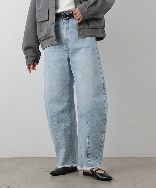 COLONY 2139（コロニートゥーワンスリーナイン）の「カーブデニムパンツ（デニムパンツ・レディース・ブルー/ネイビー/サックスブルー・SMALL/LARGE/MEDIUM）」の3枚目の写真