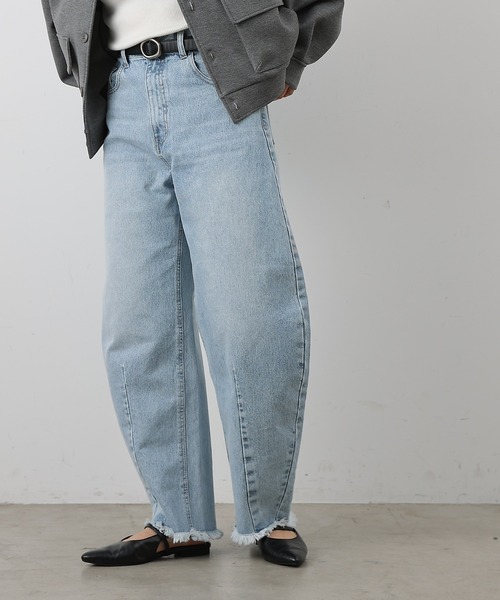 COLONY 2139（コロニートゥーワンスリーナイン）の「カーブデニムパンツ（デニムパンツ・レディース・ブルー/ネイビー/サックスブルー・SMALL/LARGE/MEDIUM）」の9枚目の写真