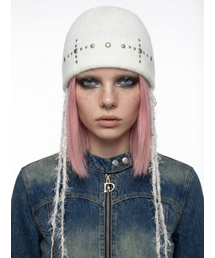 DILETTANTISME（ディレッタンティズム）の「ハンドメイドスタッズビーニー(WH)（ニットキャップ/ビーニー）」