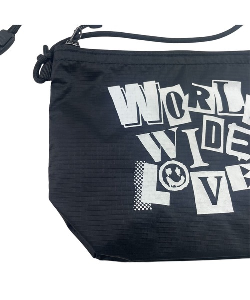 WORLD WIDE LOVE!（ワールドワイドラブ）の「ＷＷL!サコッシュ（ショルダーバッグ・レディース・オレンジ/カーキ/ブラック・FREE）」の4枚目の写真