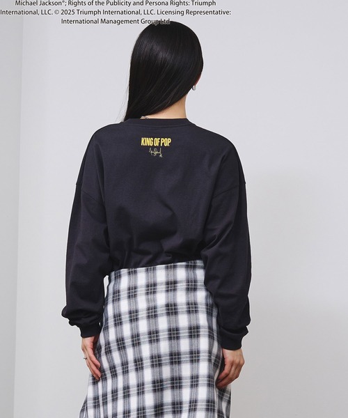 ROSE BUD(ローズバッド)の「(Michael Jackson)THRILLER L/S TEE(Tシャツ/カットソー・レディース・ブラック/ホワイト・ONE SIZE)」の4枚目の写真