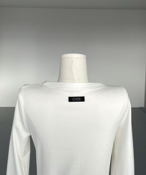 CHERI since1985(シェリ)の「ウォーム+6℃袖スリットストレッチロングtee(Tシャツ/カットソー・レディース・ホワイト/ブラック・FREE)」の7枚目の写真
