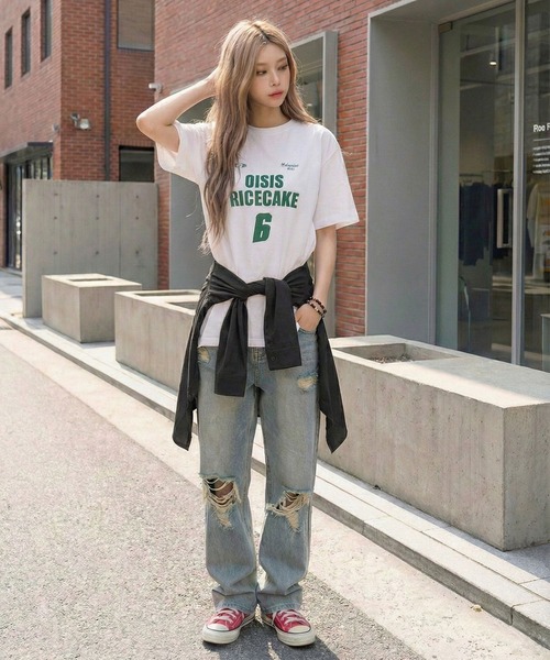 September SEOUL(セプテンバーソウル)の「スポーツ立体6イラストグラフィックTシャツ(Tシャツ/カットソー・レディース・ホワイト/ブラック・FREE)」の3枚目の写真