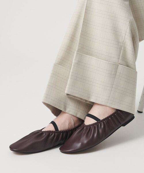 BEAUTY&YOUTH UNITED ARROWS(ビューティーアンドユースユナイテッドアローズ)の「ギャザー バレエシューズ(バレエシューズ・レディース・ブラック/ワインレッド/ライトブルー・36/36h/37/37h/38)」の10枚目の写真