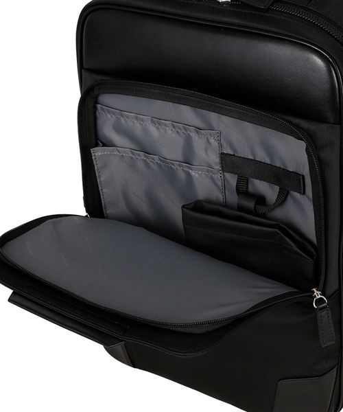 Samsonite(サムソナイト)の「サムソナイト EPID 4 バックパック M エキスパンダブル(ビジネスバッグ・メンズ・ネイビー/ブラック系その他・ONE SIZE)」の8枚目の写真