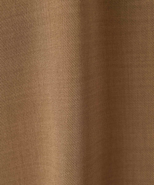 AKTE（アクテ）の「ディープVネックミニワンピース（ワンピース・レディース・ベージュ/チャコールグレー・1/2）」の10枚目の写真