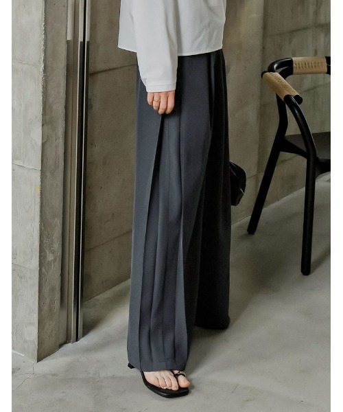 Re:EDIT（リエディ）の「[2026S/S COLLECTION][低身長/高身長サイズ有]ツイルサイドタックストレートパンツ（スラックス・レディース・ブラック/グレイッシュベージュ/チャコールグレー/ホワイト/ブラウン・SHORT/MEDIUM/TALL/LARGE）」の11枚目の写真