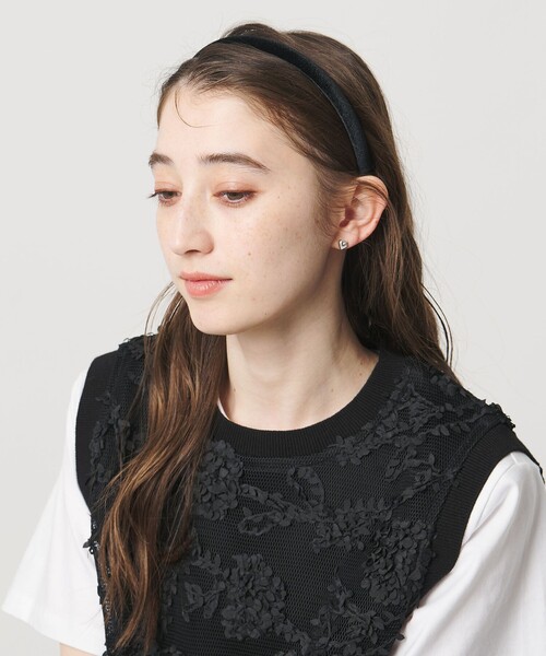 UNITED ARROWS(ユナイテッドアローズ)の「プレーン ヘッドバンド 14M(カチューシャ・レディース・ブラック/ネイビー・FREE)」の4枚目の写真