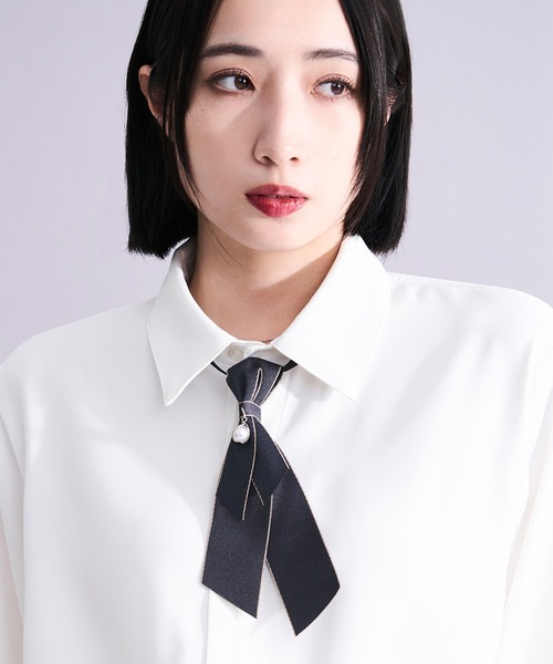 Ellno Loset（エルノロゼット）の「ワンタッチレイヤードリボンネクタイ（ネクタイ・メンズ・ブラック/グレー・FREE）」の2枚目の写真