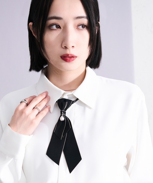 Ellno Loset（エルノロゼット）の「ワンタッチレイヤードリボンネクタイ（ネクタイ・メンズ・ブラック/グレー・FREE）」の3枚目の写真