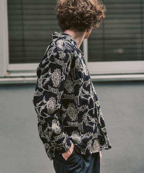 417 EDIFICE（フォーワンセブンエディフィス）の「P.A EMBROIDERY シャツ（シャツ/ブラウス・メンズ・ホワイト/ブラック・MEDIUM/LARGE）」の6枚目の写真