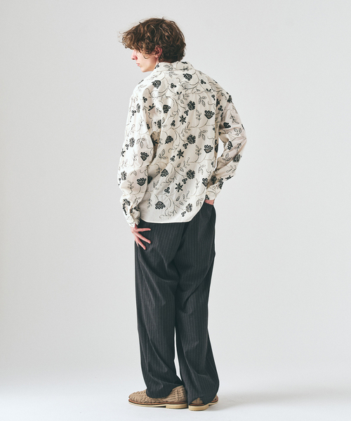 417 EDIFICE（フォーワンセブンエディフィス）の「P.A EMBROIDERY シャツ（シャツ/ブラウス・メンズ・ホワイト/ブラック・MEDIUM/LARGE）」の15枚目の写真