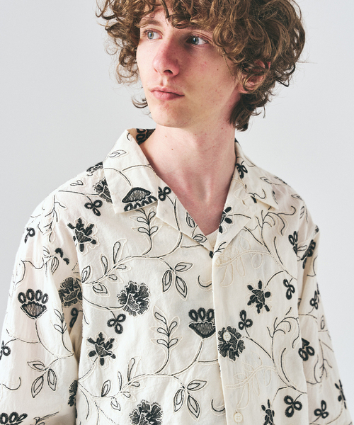 417 EDIFICE（フォーワンセブンエディフィス）の「P.A EMBROIDERY シャツ（シャツ/ブラウス・メンズ・ホワイト/ブラック・MEDIUM/LARGE）」の19枚目の写真