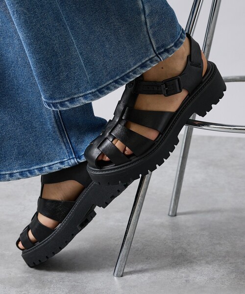 Timberland(ティンバーランド)の「【Timberland / ティンバーランド】STONE STREET FISHERMAN SANDAL/ ストーンストリートフィッシャーマンサンダル(サンダル・レディース・ブラック/キャメル・24.5/23.5/22.5)」の6枚目の写真