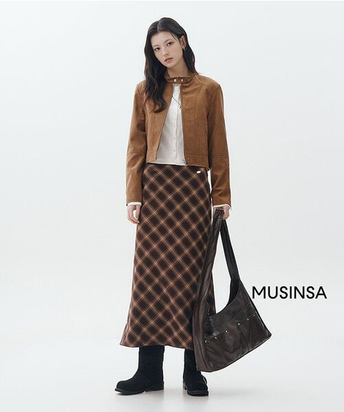 MUSINSA STANDARD WOMAN（ムシンサスタンダードウーマン）の「ウィメンズリブスリムラウンドネックジャージーカーディガン[アイボリー]（カーディガン/ボレロ・レディース・その他・SMALL/MEDIUM/LARGE/X-LARGE/X-SMALL）」の7枚目の写真