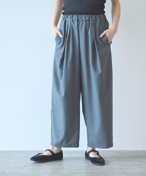yuni(ユニ )の「△washable summer wool gum tack パンツ(スラックス・レディース・ブラック/グレー/パープル・FREE)」の2枚目の写真