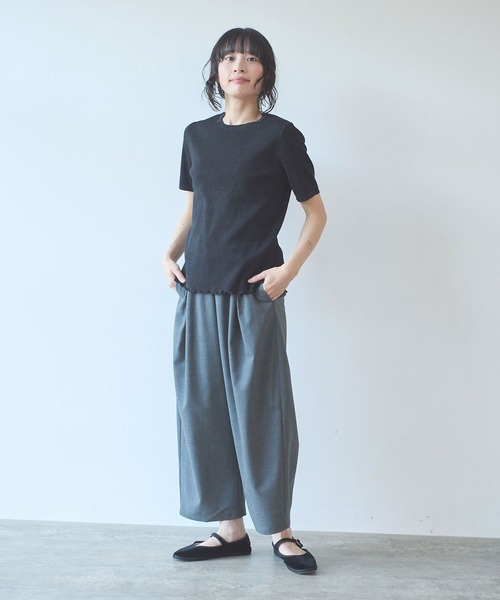 yuni(ユニ )の「△washable summer wool gum tack パンツ(スラックス・レディース・ブラック/グレー/パープル・FREE)」の4枚目の写真