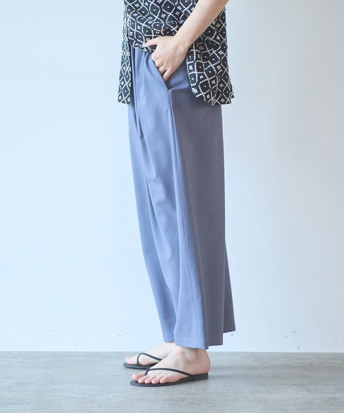 yuni(ユニ )の「△washable summer wool gum tack パンツ(スラックス・レディース・ブラック/グレー/パープル・FREE)」の15枚目の写真