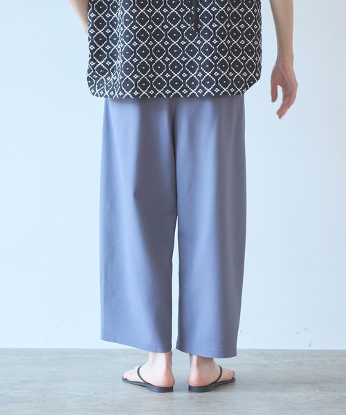 yuni(ユニ )の「△washable summer wool gum tack パンツ(スラックス・レディース・ブラック/グレー/パープル・FREE)」の16枚目の写真