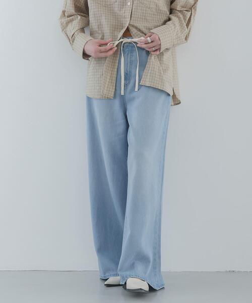 URBAN RESEARCH Sonny Label（アーバンリサーチサニーレーベル）の「リヨセルコットンドロストワイドデニム（デニムパンツ・レディース・ライトインディゴブルー/インディゴブルー・36/38/34）」の20枚目の写真
