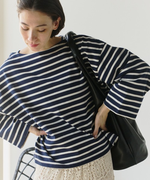 Libra Cue(リブラ キュー)の「ワイドカフボーダーカットソー(Tシャツ/カットソー・レディース・ブラック/ネイビー・FREE)」の2枚目の写真