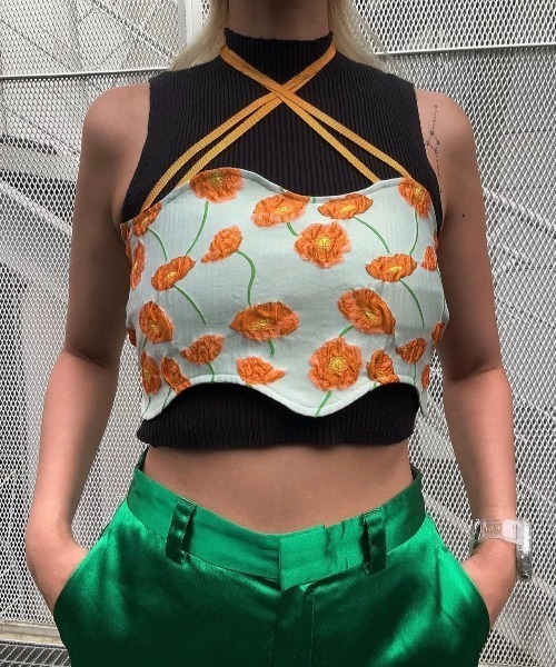 ENCLOSURE（エンクロージャー）の「【ENCLOSURE】Flower wave bustier（その他トップス・レディース・パープル系その他/パープル系その他2/オレンジ系その他・FREE）」の8枚目の写真