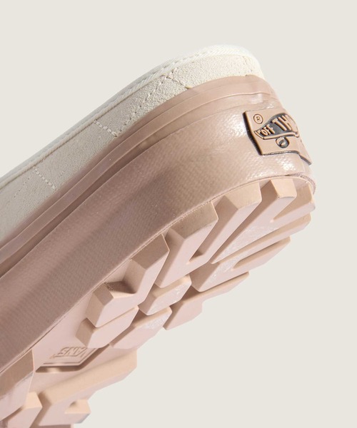 VANS(バンズ)の「VANS PREMIUM ミュール / LX Mule Style 17 SUEDE EGRET VN000DAEC9F1(スリッポン・メンズ・オフホワイト・11/10.5/10/9.5/9/8.5/8/7.5/7/6.5/6/5.5/5)」の6枚目の写真