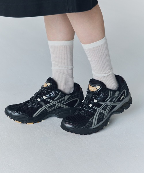ASICS(アシックス)の「GEL-NIMBUS 10.1 1203A543.005(スニーカー・メンズ・ブラック・6/5h/5/4h/4/11h/11/10/9h/9/8h/8/7h/6h/13)」の3枚目の写真