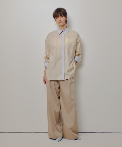 allureville(アルアバイル)の「サテンストレッチベルテッドパンツ(その他パンツ・レディース・ネイビー/ベージュ・2/1)」の12枚目の写真