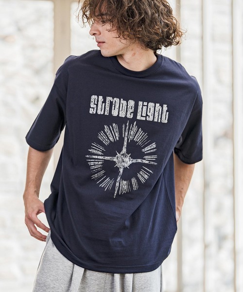 CAMBIO(カンビオ)の「mt10257-ビッグシルエットプリントT(Strobe Light) Tシャツ(2601122MCB)(Tシャツ/カットソー・メンズ・ブラック/ホワイト/ネイビー・XL/S/M/L)」の4枚目の写真