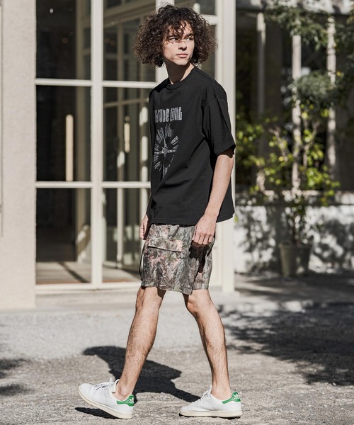 CAMBIO(カンビオ)の「mt10257-ビッグシルエットプリントT(Strobe Light) Tシャツ(2601122MCB)(Tシャツ/カットソー・メンズ・ブラック/ホワイト/ネイビー・XL/S/M/L)」の19枚目の写真