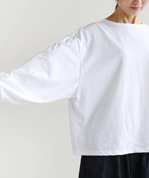 SOLAMONAT(ソラモナ)の「サラリト天竺ボリュームスリーブプルオーバー(Tシャツ/カットソー・レディース・ブラック/ホワイト・FREE)」の15枚目の写真