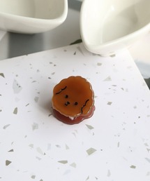 colleca la（コレカラ）の「トイプードルミニバンス ヘアクリップ（バレッタ/ヘアクリップ）」