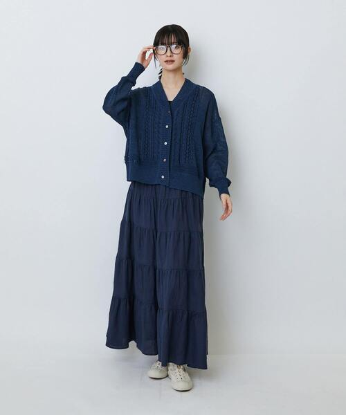 LOISIR(ロワズィール)の「エステル和紙透かし柄カーディガン(カーディガン/ボレロ・レディース・ベージュ/ネイビー・FREE)」の11枚目の写真