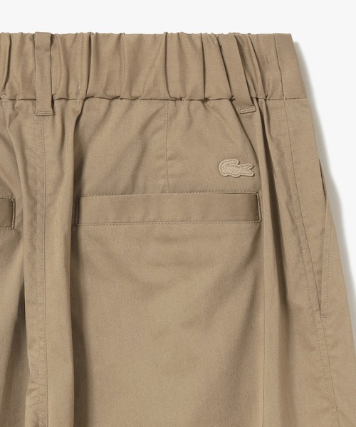 LACOSTE(ラコステ)の「ウエストギャザーストレッチ ダブルタックワイドパンツ(チノパンツ・レディース・ネイビー/ベージュ・40/36/38/34)」の11枚目の写真