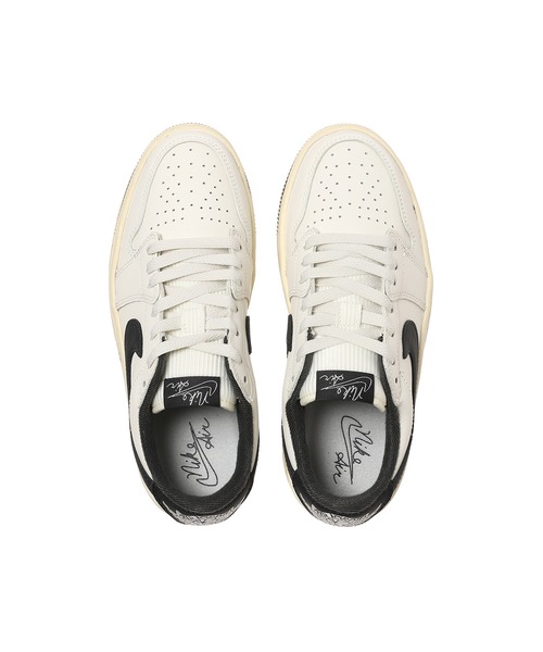 セール】WMNS AIR JORDAN 1 TRIPLE STACK HV8288-100（スニーカー