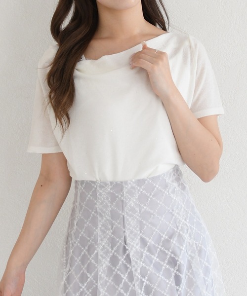 MISCH MASCH(ミッシュマッシュ)の「2026春夏新作 ドレープミニスパンコールカットソー(Tシャツ/カットソー・レディース・グレー/ホワイト・フリ-)」の4枚目の写真