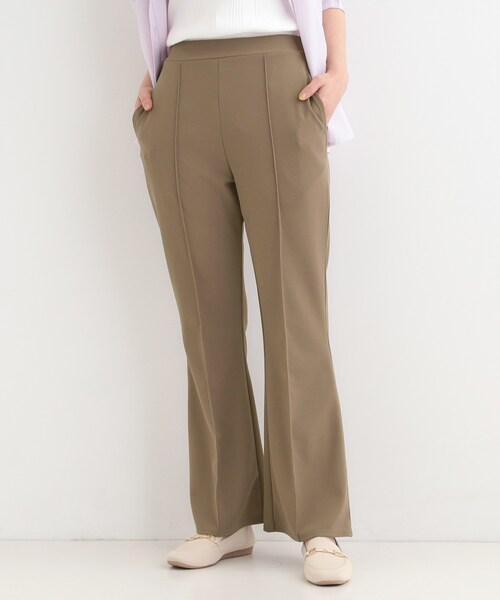 SHOO・LA・RUE(シューラルー)の「【洗濯機可】美脚見えが叶う のびのびストレッチフレアパンツ(その他パンツ・レディース・ブラウン系/ブラック・03/02)」の7枚目の写真